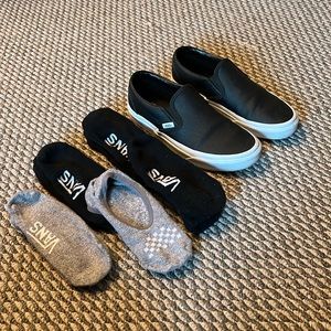 Women’s black leather Vans slip on shoes and 5 pairs of no show socks! Sz 7.5